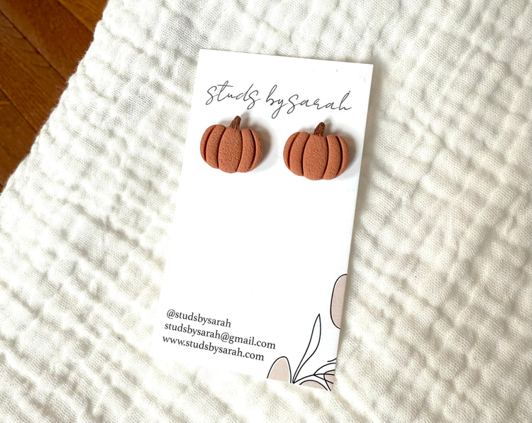 Classic Pumpkin Studs