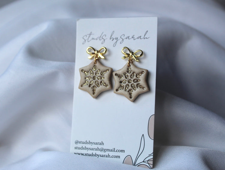 Embossed Bow Top Snowflakes