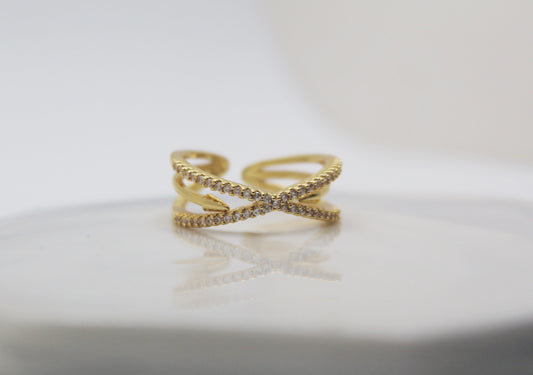 Adjustable Twist Statement Ring