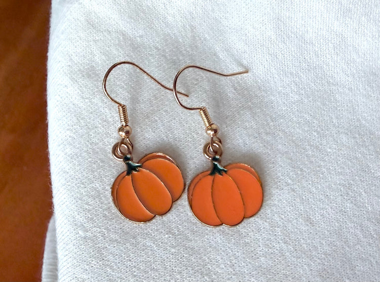 Fishhook Dangle Pumpkins
