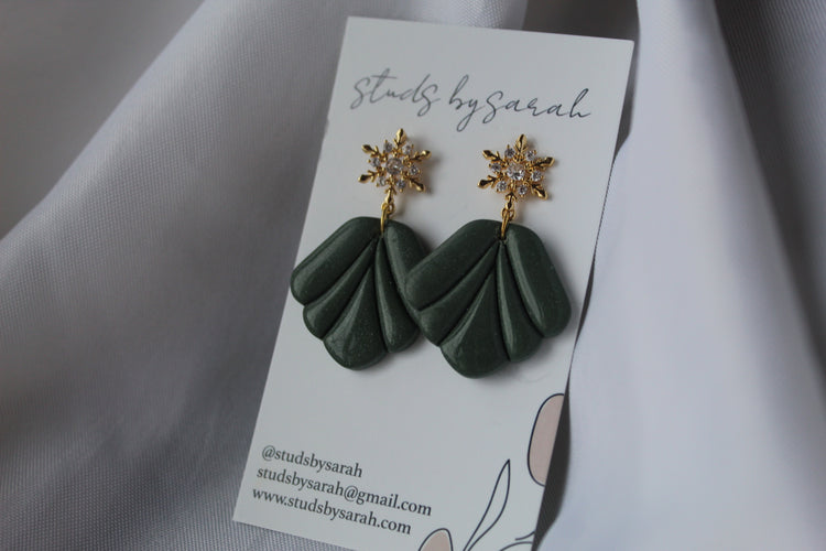 Snowflake Fan Dangle