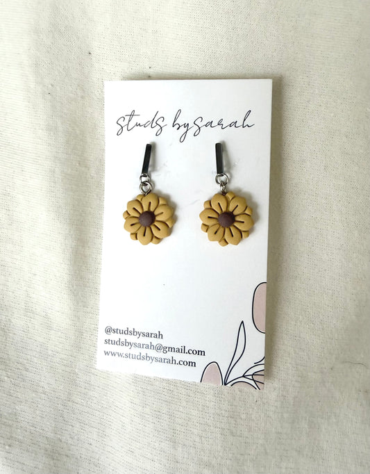 Dangling Bar Flower