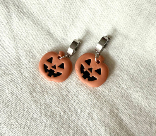 Statement Clay Jack-O-Lanterns
