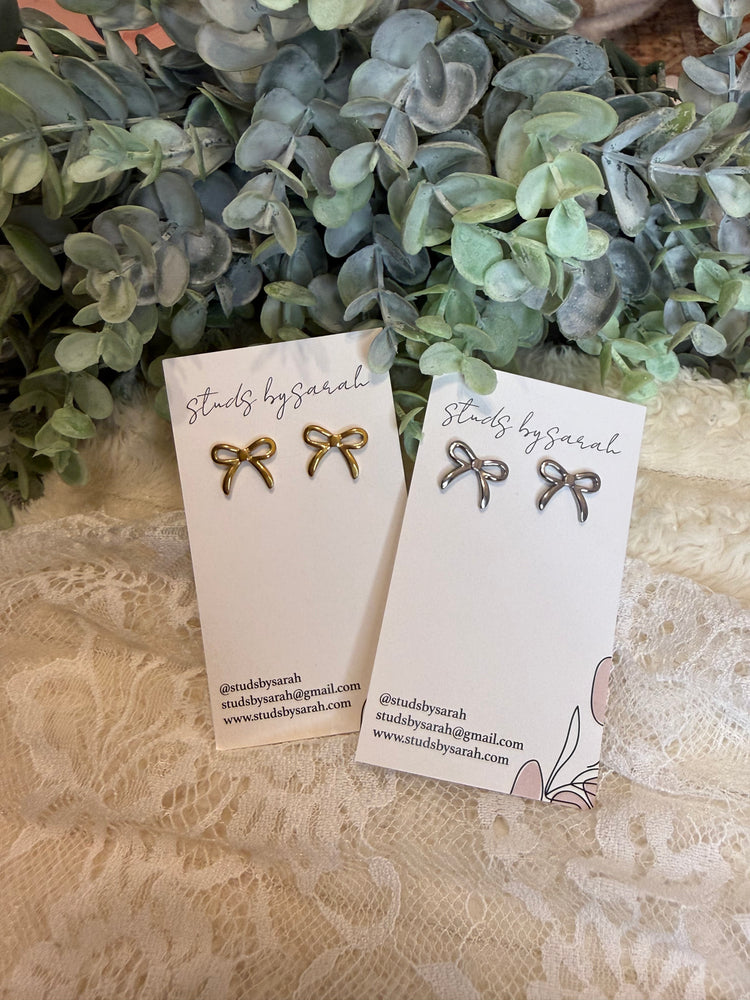 Simple Bow Studs