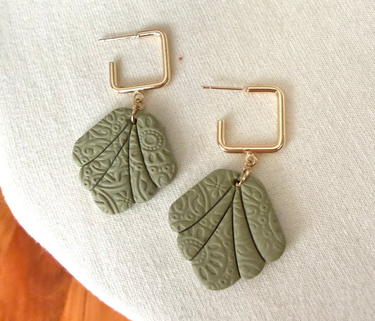 Textured Fan Dangles