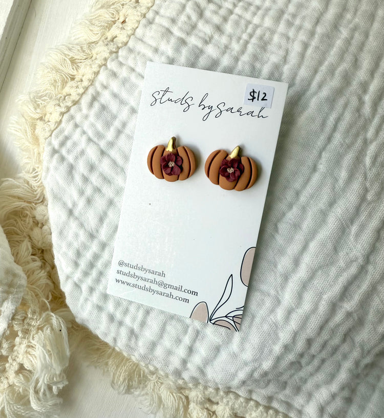 Floral Pumpkin Studs 1
