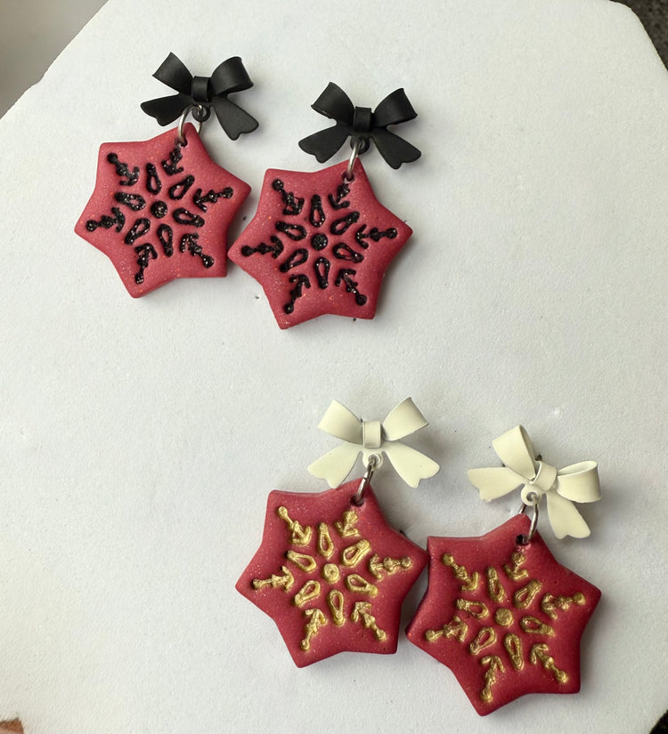 Embossed Bow Top Snowflakes