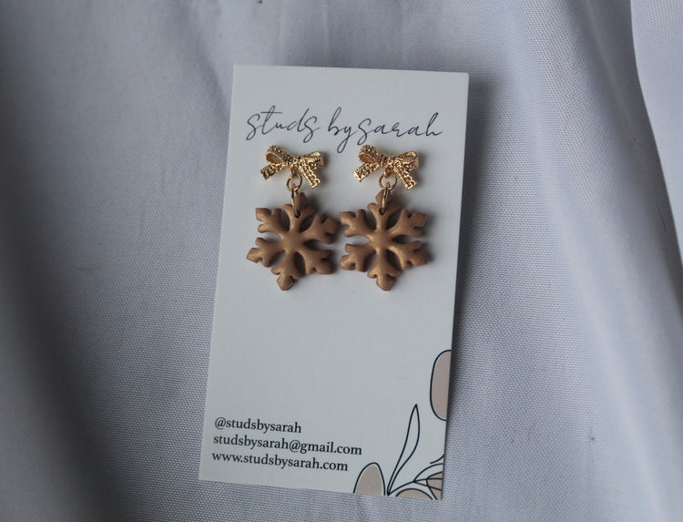 Shimmer Bow Snowflakes