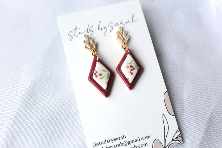 Holly Print Elegant Dangles