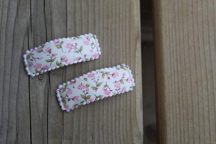 Rectangle Floral Snap Clips