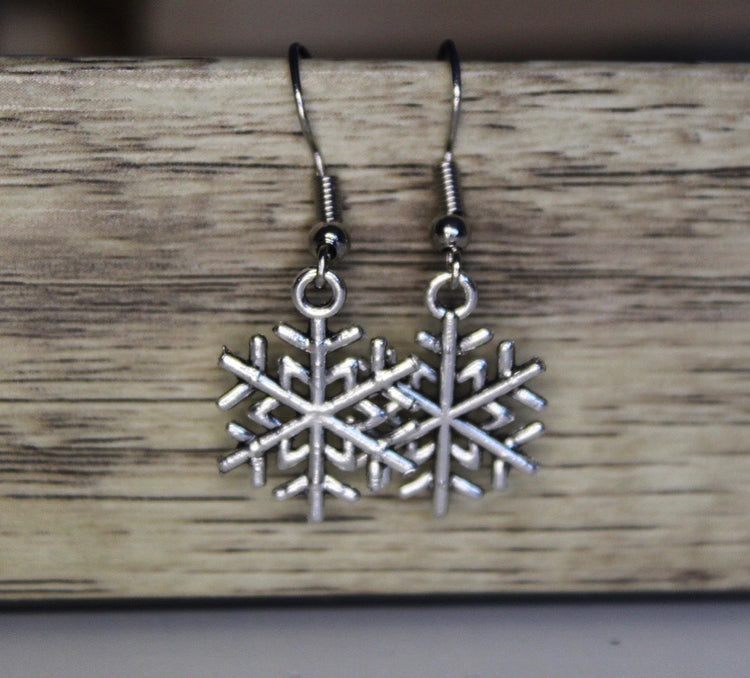 Metal Snowflake Dangle